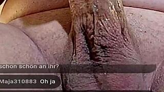 Jerking off on livecam with my toy, feeling so dirty 😏