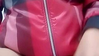 Vietnamese teen masturbates with cucumber.