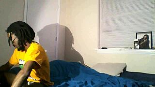 미스 허쉬 큰 검정 자지 더 먹으러 복귀