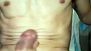 Masturbating for my best trans friend like me 😏