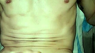 Masturbating for my best trans friend like me 😏