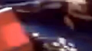 Vietnamese beauty nhẫn rose in intimate sex scene 😘