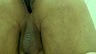 dutch guy stretches his tight boy pussy riding