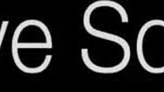 Babe rubs her muff, craving sex with toys 😏