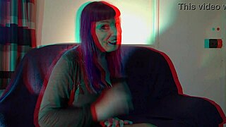 Bettie Hayward's 3D interview in stockings and her mature experience