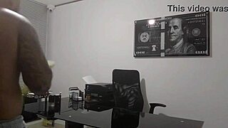 hoy voy a sorprender a mi esposa con culo.