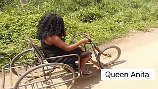 I discovered this new pussy that's so wet