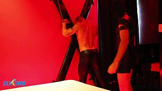 Escravo e submisso, twink slut spanked and deepthroated.