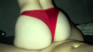 Novinha n�o resistiu ao primo que aproveitou e arrombou ela sem pena s� parou quando ela gritou pra parar 😏