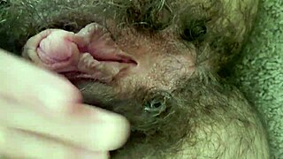 Fingering My Hairy Slutty Pussy Close Up