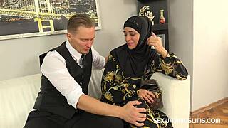 i'm the sweet woman who tried the salesman's dick