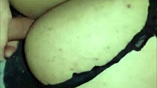 CUTE fattie LOVES DOGGYSTYLE sex!