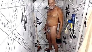 gugu da sunga dancing in the bathroom with hard cock