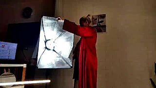 my old slut wife posin’ sexy with them saggy tits