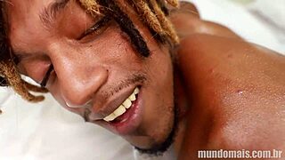 Combinação Perfeita Massagem Chupada E Sexo Entre Homens