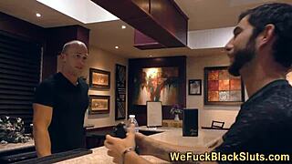 Jezabel vessir in gangbang 😈