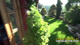 Daphne Klyde showcases her perfect ass in an interactive scene