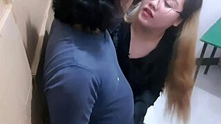 Toelicked Babe Squirted With Cum Outdoors?