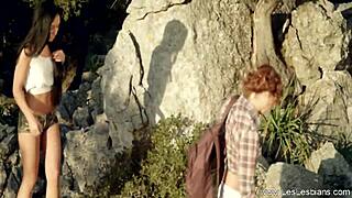 i love the lesbians easy