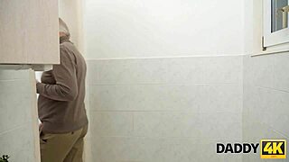 Feeling So Hot with Daddy's New Klepto Kink in Bed