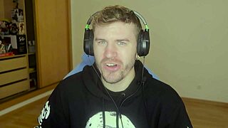 Sarada bent over in doggystyle pussy fucking during naruto parody training