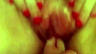 O Amını Parmaklarken Ben Onu Dev Dildo İle Dolduruyorum?