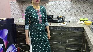 Ever seen a Punjabi stepmom take a huge cock in the kitchen?