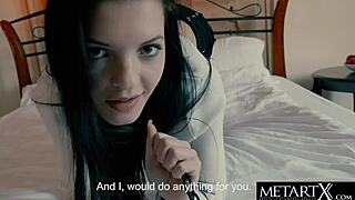 kinky cutie spanking her ass while masturbating 😈