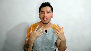 joven medico es penetrado por su jefe doctor maduro de 23cm verga en hospital!