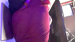 Sensual 18-minute blowjob scene with cum in mouth