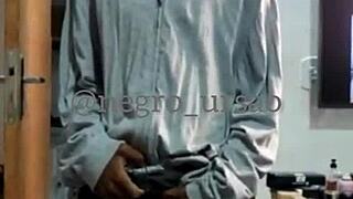 Favorite mavambo says goodbye with a delicious fuck on red