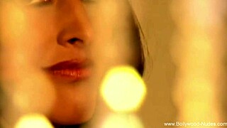 sensual dancer gets aroused at night, teasing with nude body 😏