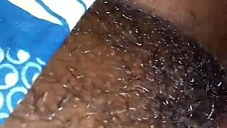 Damn, that sweet pussy looks so inviting!