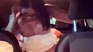 patrao ofereceu esposa asiatica gostosa pro nego dotado gozou na bucetinha parte 2