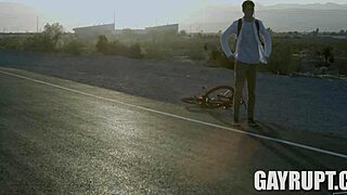 Trevor Harris fucks Pierce Paris 😏