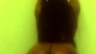 Watch Dayna Clap That Ebony Ass