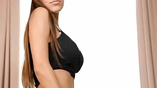 Young Amateur Sucks Knob with Skill