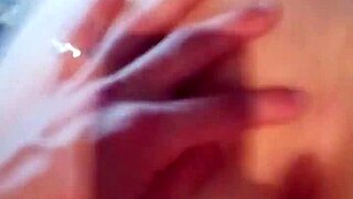 fingering my ex gf till she moans and screams 😩