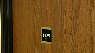 Pemandu Uber Kata Naik Untuk Deepthroat Dan Anal