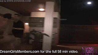 hullu yksityinen kevätloma talon bileet alasti tanssimisen kanssa