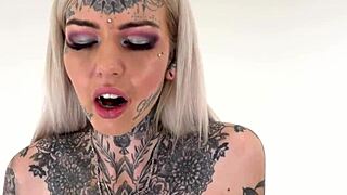 tattooed amber luke rides the tremor first time