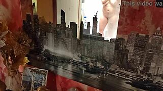 hey, check out my girlfriend