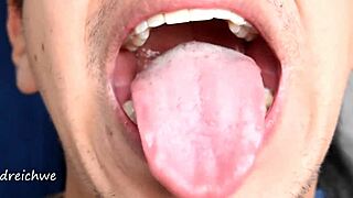 Young colombian amateurs eat cookies in romantic bisexual fun!