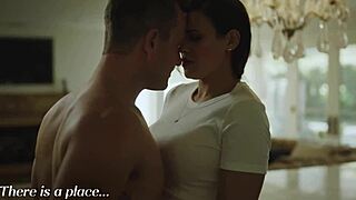 Сочная латиноска-мачеха сосет мощно и глубоко