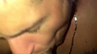 o novinho de novinho não tem nada piroca grande e grossa engoli toda?