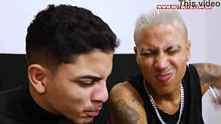 Botei Meu Amigo Pra Mamar