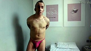 Latest solo cam June 25: horny boy with a big ass masturbating on camera.