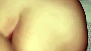 student attracted to friend's mother in apartment