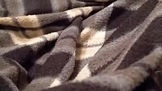 i spied on my girlfriend masturbatin with dildo, her wet pussy was so hot