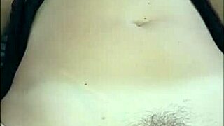 Mature Housewife Uses Vibrator Toys